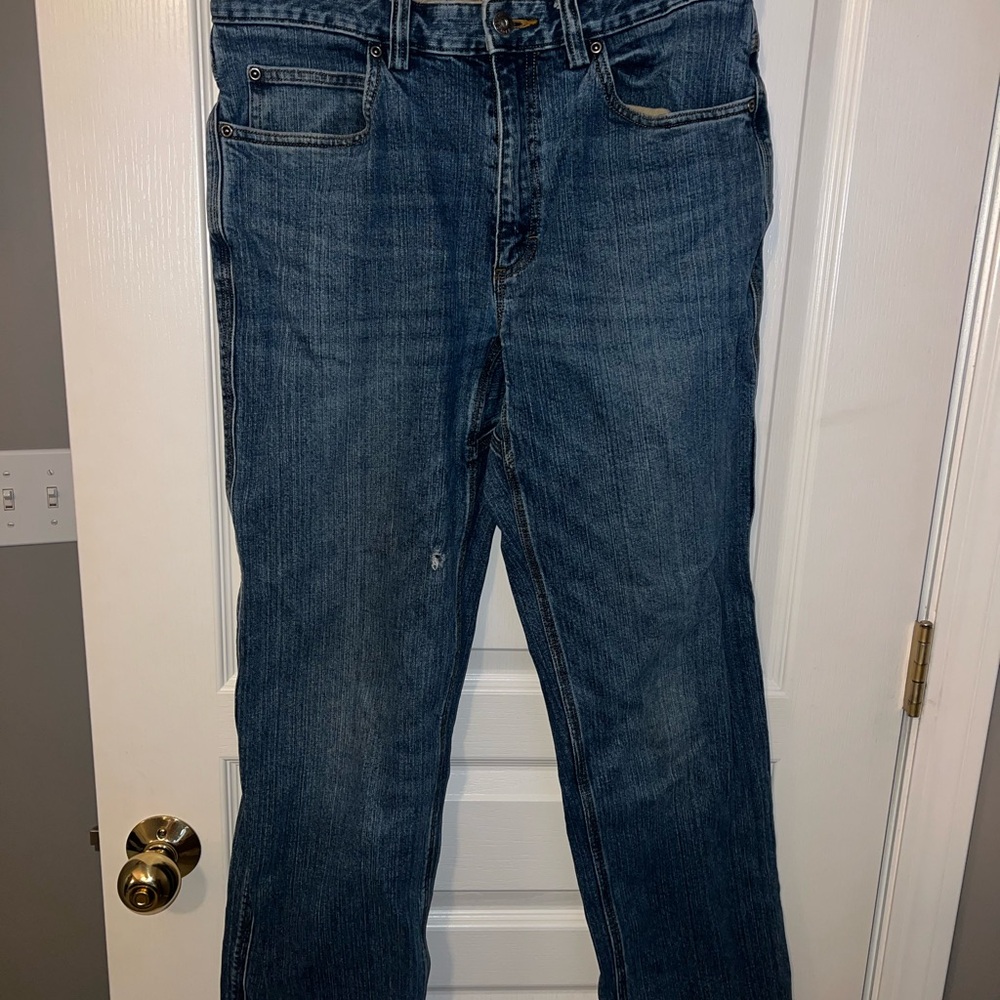 Duluth Trading Co Blue Relaxed Jeans Classic Style
